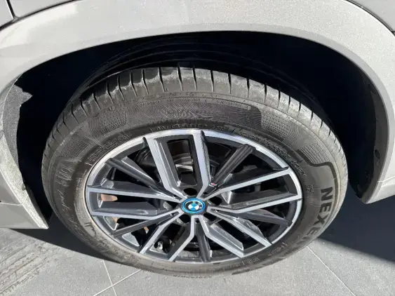 BMW X1 U11 - voiture d'occasion - Photo 13