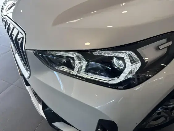 BMW X1 U11 - voiture d'occasion - Photo 10