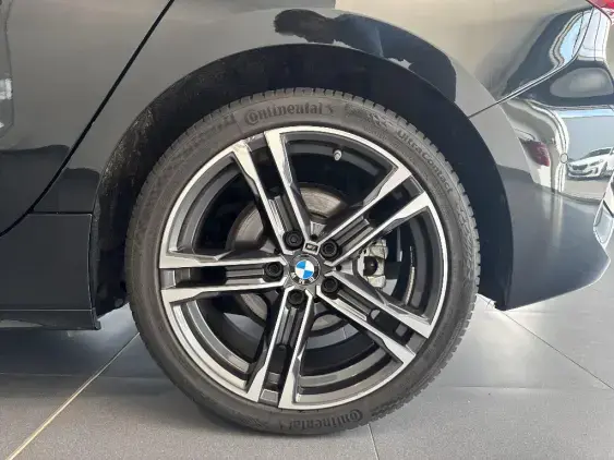 BMW SERIE 1 F40 - voiture d'occasion - Photo 15