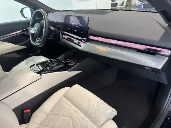 BMW SERIE 5 BERLINE G60 - voiture d'occasion - Photo 11