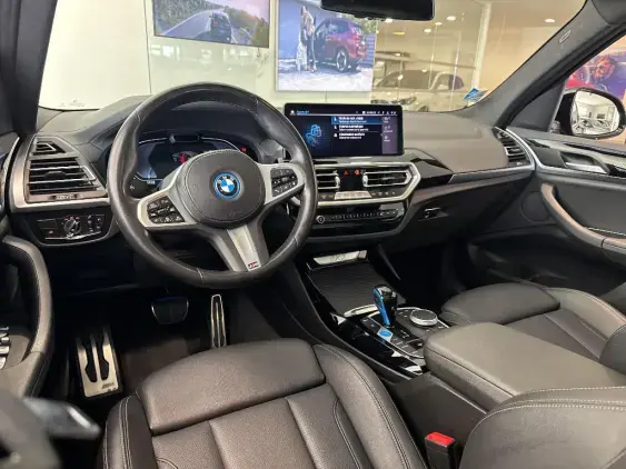 BMW iX3 G08 LCI - voiture d'occasion - Photo 18