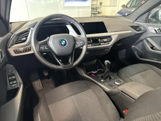 BMW SERIE 1 F40 - voiture d'occasion - Photo 16