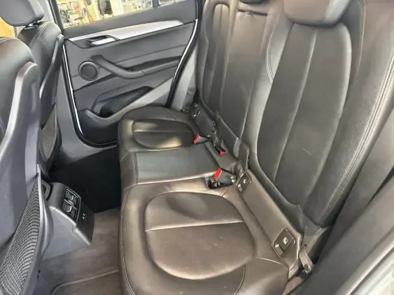 BMW X1 F48 LCI - voiture d'occasion - Photo 11