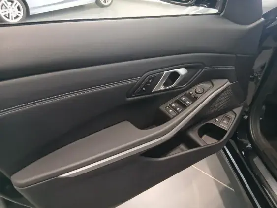 BMW SERIE 3 G20 LCI - voiture d'occasion - Photo 17