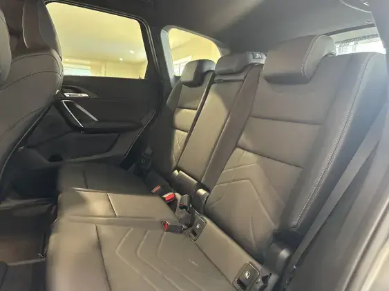 BMW X1 U11 - voiture d'occasion - Photo 12