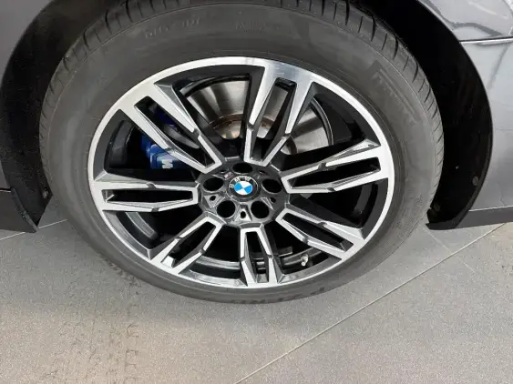 BMW SERIE 5 BERLINE G60 - voiture d'occasion - Photo 14