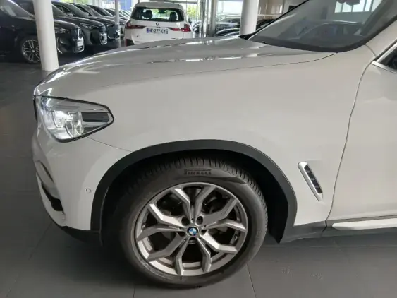 BMW X3 III - voiture d'occasion - Photo 20