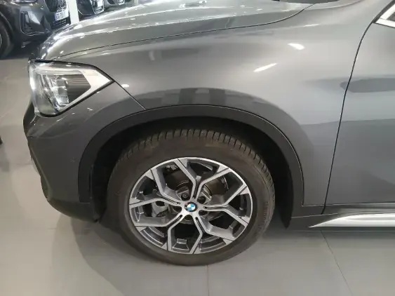 BMW X1 F48 LCI - voiture d'occasion - Photo 20