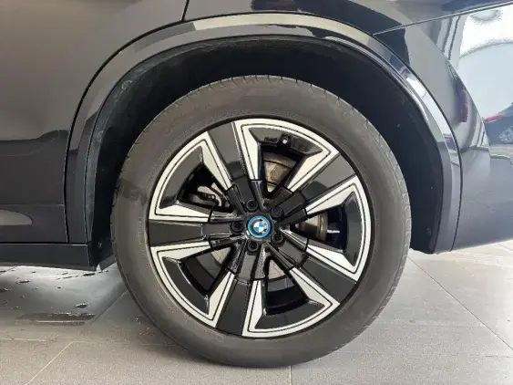 BMW iX3 G08 LCI - voiture d'occasion - Photo 17