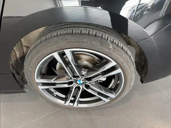 BMW SERIE 1 F40 - voiture d'occasion - Photo 17