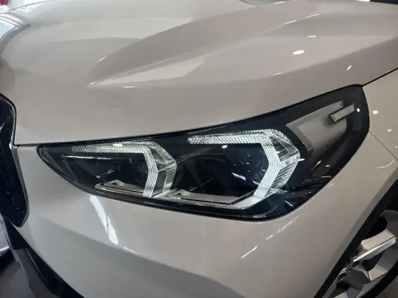 BMW X1 U11 - voiture d'occasion - Photo 9