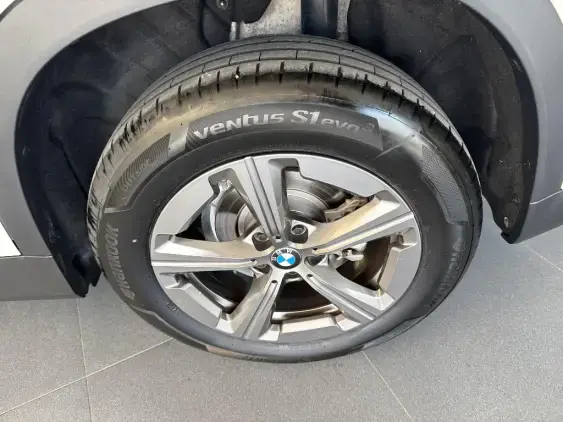 BMW X1 U11 - voiture d'occasion - Photo 12