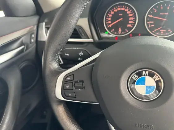 BMW X1 F48 LCI - voiture d'occasion - Photo 15