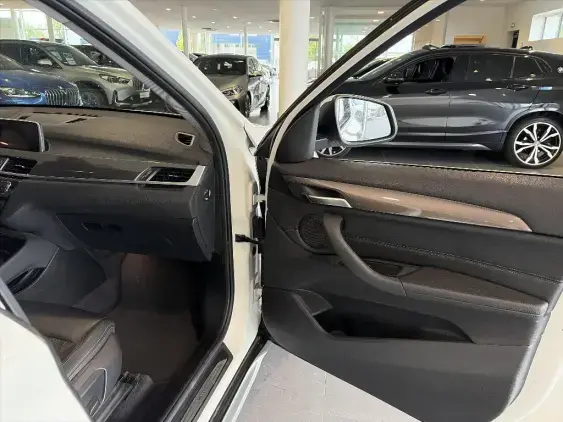 BMW X1 F48 - voiture d'occasion - Photo 18