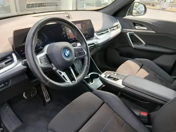 BMW iX1 U11 - voiture d'occasion - Photo 16