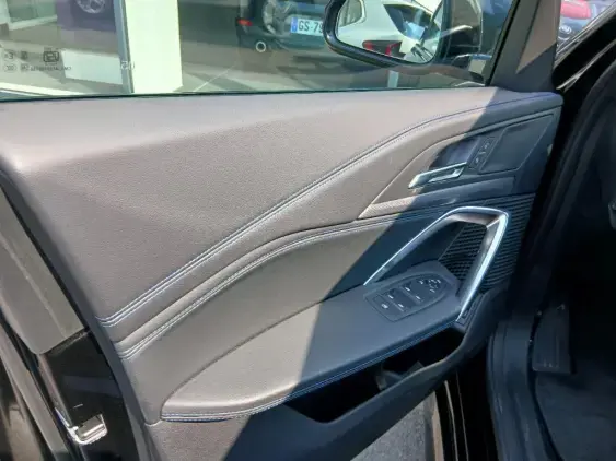 BMW iX1 U11 - voiture d'occasion - Photo 17