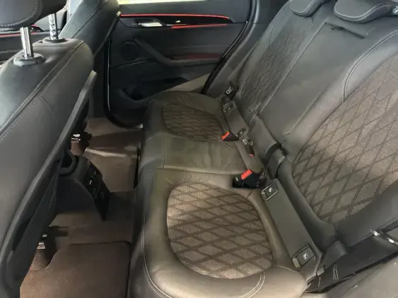 BMW X1 F48 LCI - voiture d'occasion - Photo 12