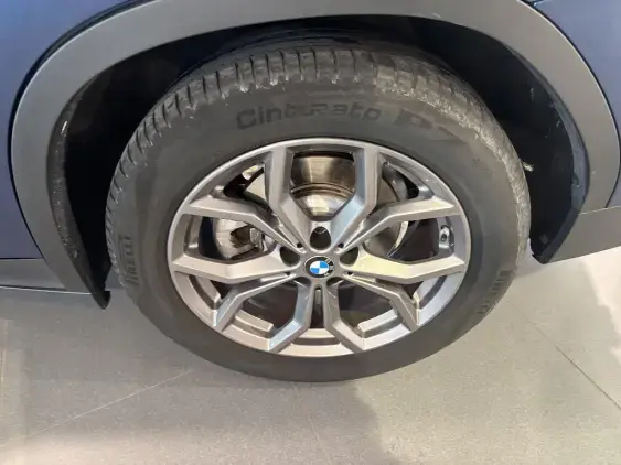 BMW X3 III - voiture d'occasion - Photo 19