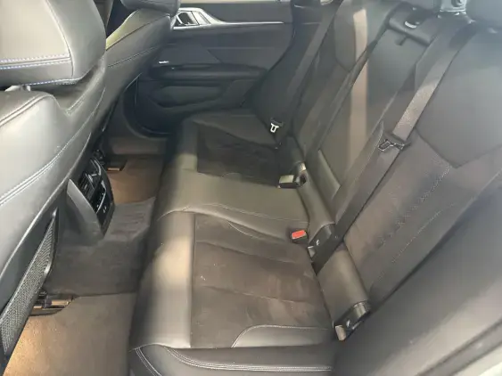 BMW i4 G26 - voiture d'occasion - Photo 19