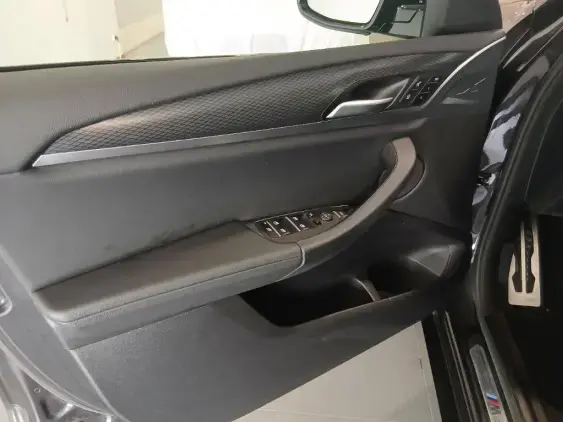 BMW X4 G02 LCI - voiture d'occasion - Photo 17