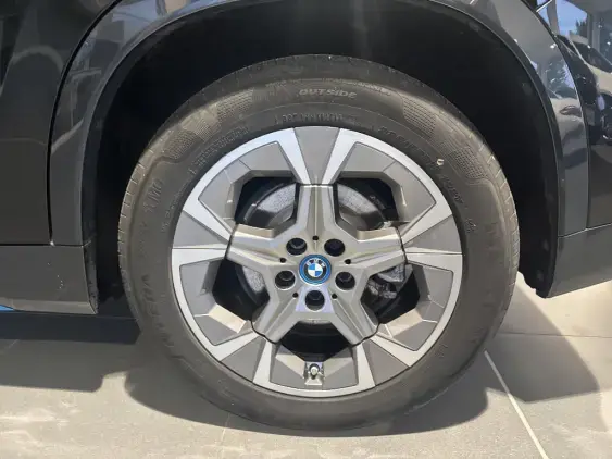 BMW iX1 U11 - voiture d'occasion - Photo 16