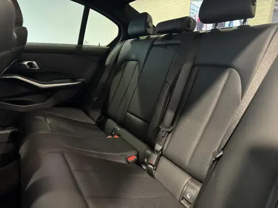 BMW SERIE 3 G20 LCI 2 - voiture d'occasion - Photo 13