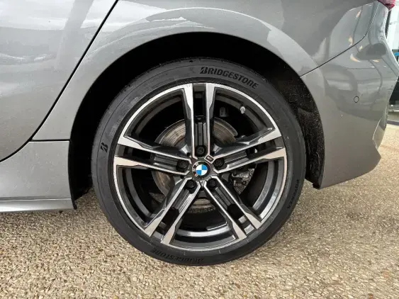 BMW SERIE 1 F40 - voiture d'occasion - Photo 18