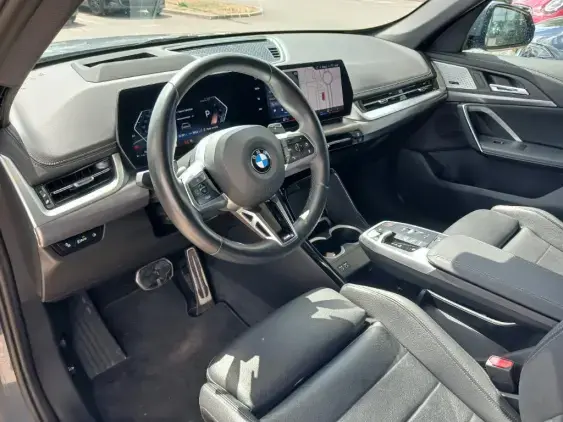 BMW X1 U11 - voiture d'occasion - Photo 14