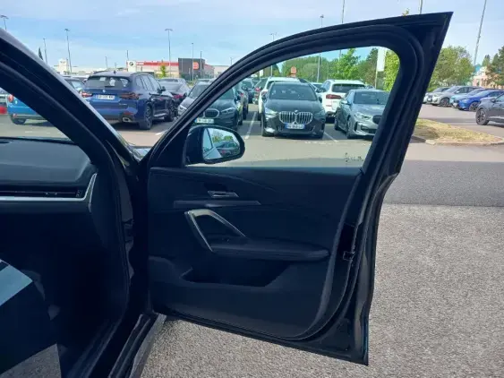 BMW X1 U11 - voiture d'occasion - Photo 18