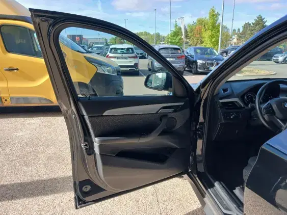 BMW X1 F48 LCI - voiture d'occasion - Photo 17