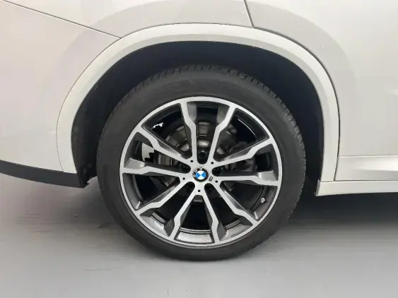 BMW X4 G02 - voiture d'occasion - Photo 25