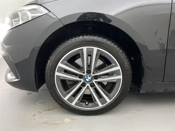 BMW SERIE 1 F40 - voiture d'occasion - Photo 23