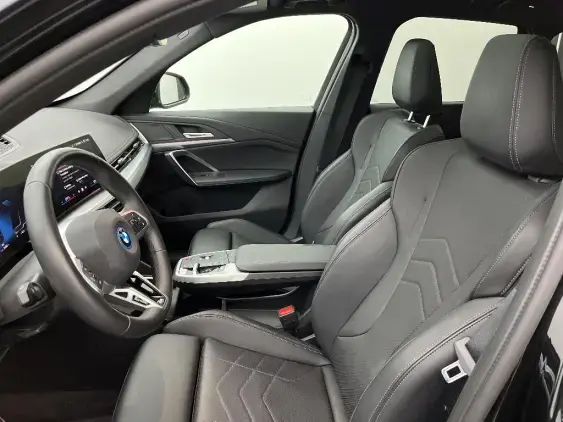 BMW X1 U11 - voiture d'occasion - Photo 18