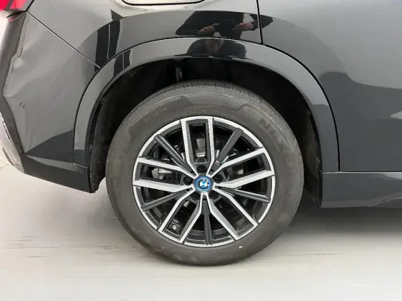 BMW X1 U11 - voiture d'occasion - Photo 25