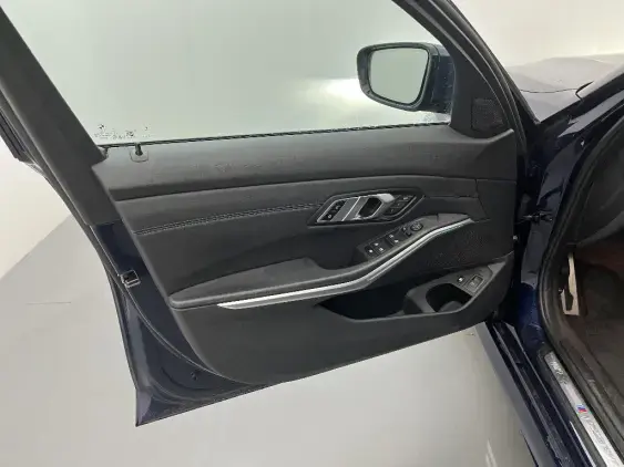 BMW SERIE 3 TOURING VII - voiture d'occasion - Photo 19