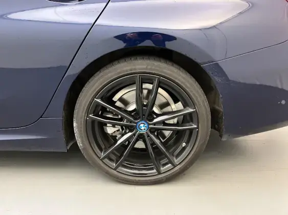 BMW SERIE 3 TOURING VII - voiture d'occasion - Photo 24