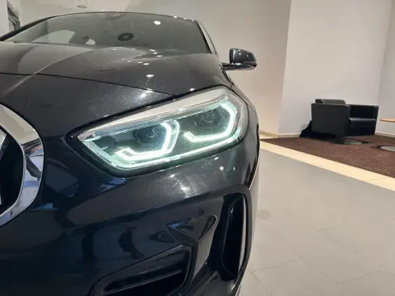 BMW SERIE 1 F40 - voiture d'occasion - Photo 16