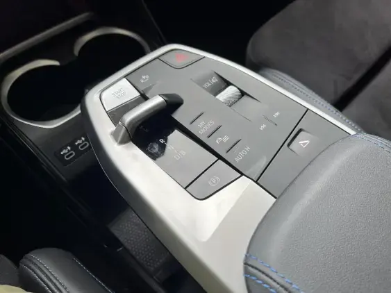 BMW iX1 U11 - voiture d'occasion - Photo 15