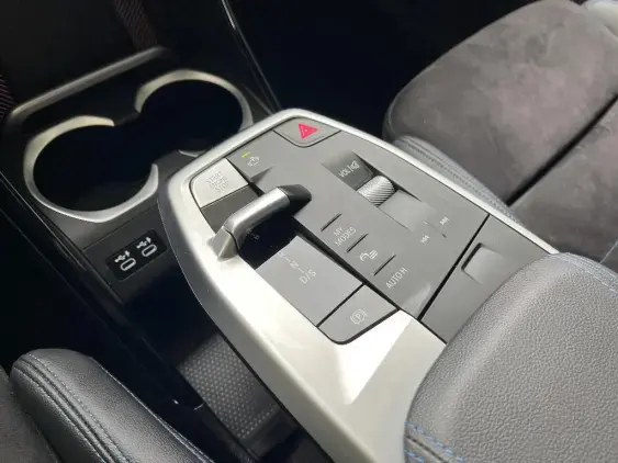 BMW X1 U11 - voiture d'occasion - Photo 14