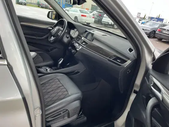 BMW X1 F48 - voiture d'occasion - Photo 15