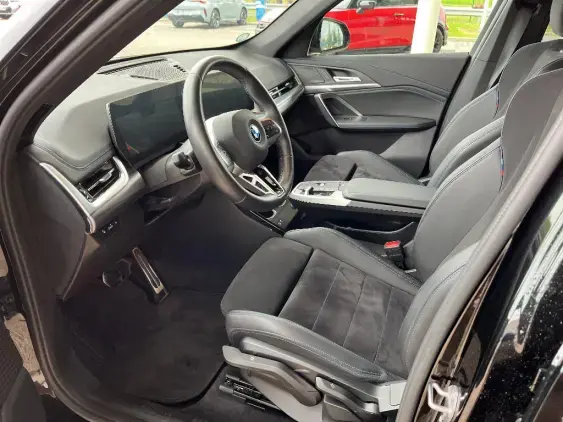 BMW iX1 U11 - voiture d'occasion - Photo 14