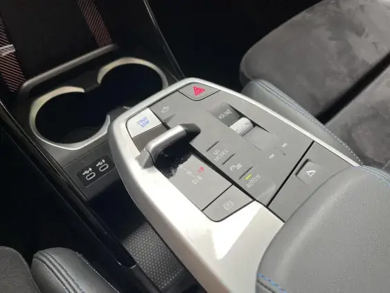 BMW iX1 U11 - voiture d'occasion - Photo 16