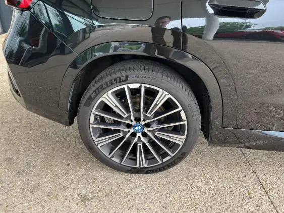 BMW iX1 U11 - voiture d'occasion - Photo 19