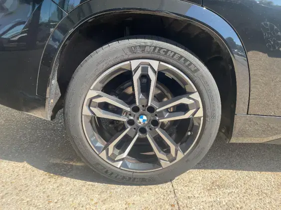 BMW X1 U11 - voiture d'occasion - Photo 22
