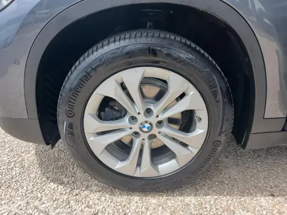 BMW X1 F48 LCI - voiture d'occasion - Photo 19