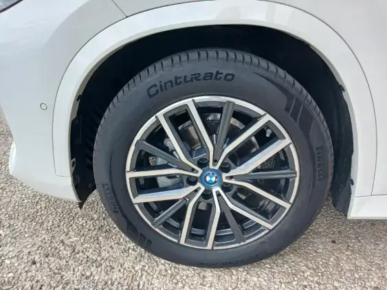 BMW iX1 U11 - voiture d'occasion - Photo 19