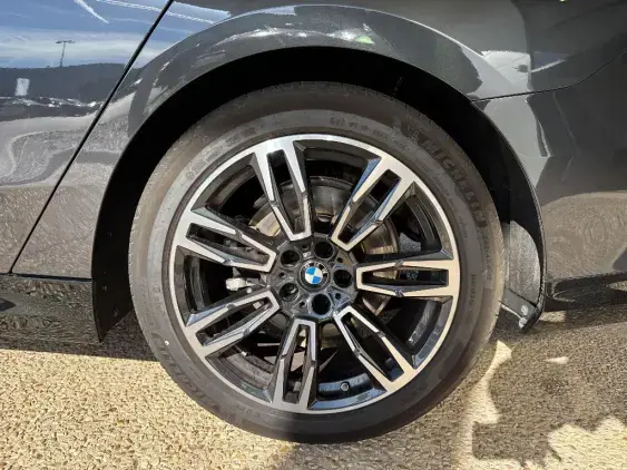 BMW SERIE 5 BERLINE G60 - voiture d'occasion - Photo 18