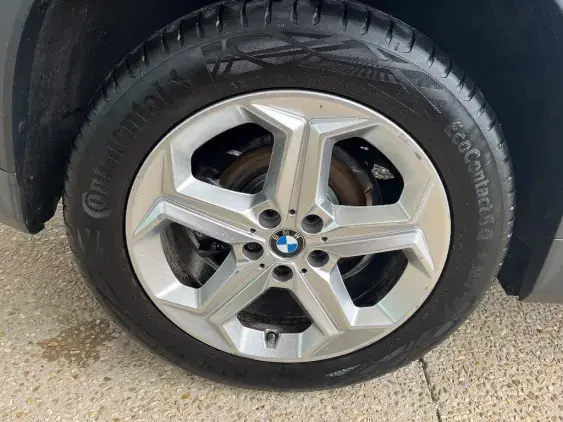 BMW X1 U11 - voiture d'occasion - Photo 18