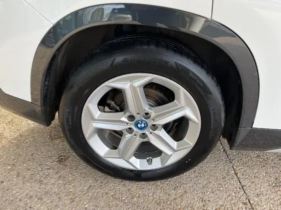 BMW iX1 U11 - voiture d'occasion - Photo 18