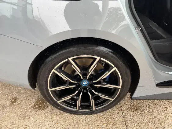 BMW i4 G26 - voiture d'occasion - Photo 20